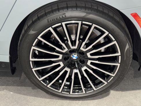 New 2026 BMW i7 eDrive50 w/ Executive Package image 25