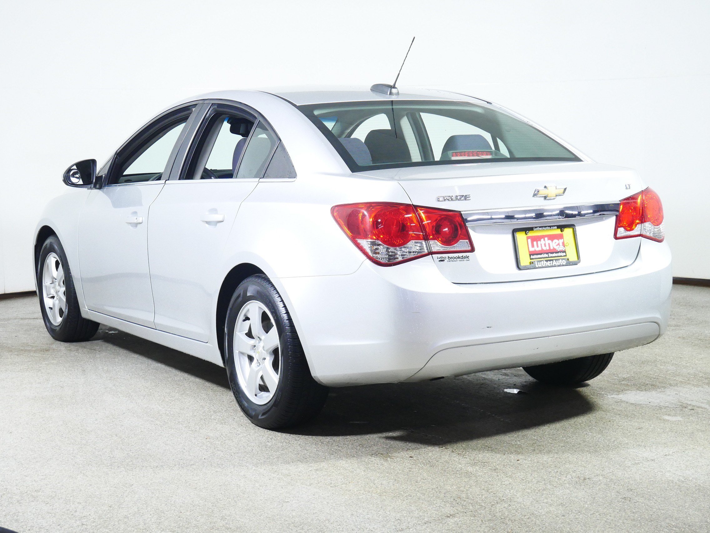 Used 2015 Chevrolet Cruze LT FWD image 5