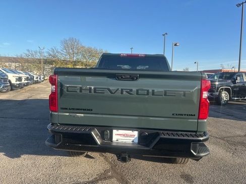 New 2026 Chevrolet Silverado 1500 Custom Trail Boss w/ Turbomax Blackout Package image 4