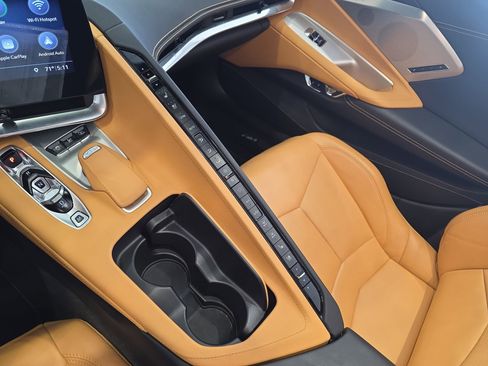 Used 2020 Chevrolet Corvette Stingray Preferred Conv w/ 2LT Preferred Equipment Group RWD image 22
