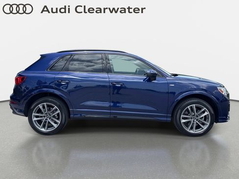 Used 2025 Audi Q3 2.0T Premium w/ Convenience Package AWD/4WD image 5
