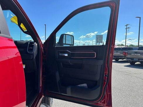 New 2026 RAM 2500 Big Horn AWD/4WD image 21