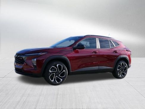 Certified 2024 Chevrolet Trax RS w/ Sunroof Package image 6