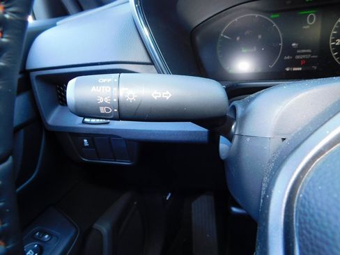 Used 2025 Honda CR-V Sport image 30