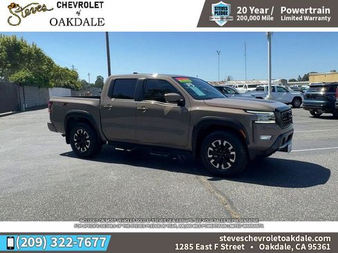 Used 2022 Nissan Frontier Pro-X RWD image 2