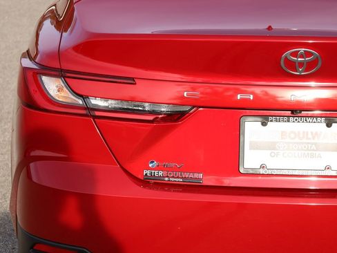 Used 2025 Toyota Camry LE image 15