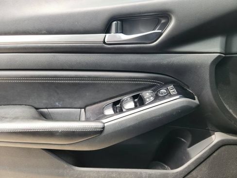 Used 2021 Nissan Altima 2.5 SV FWD image 21