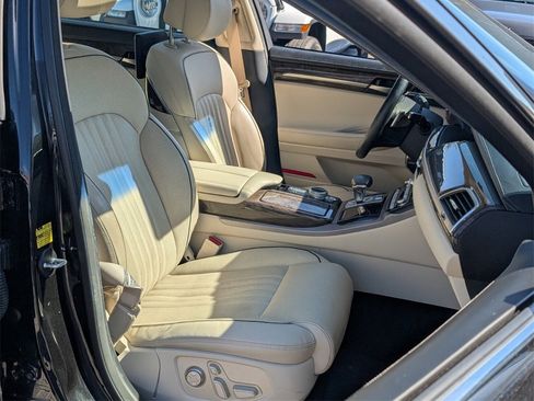 Used 2019 Genesis G90 5.0 Ultimate image 22