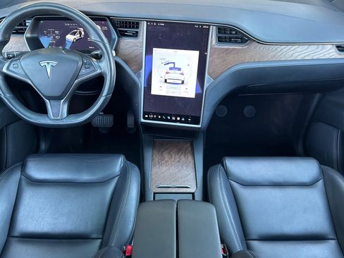 Used 2020 Tesla Model X Long Range AWD/4WD image 12