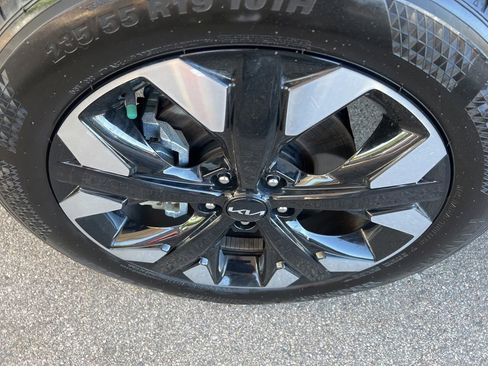 Certified 2023 Kia Sportage X-Line w/ X-Line Premium Package AWD/4WD image 45