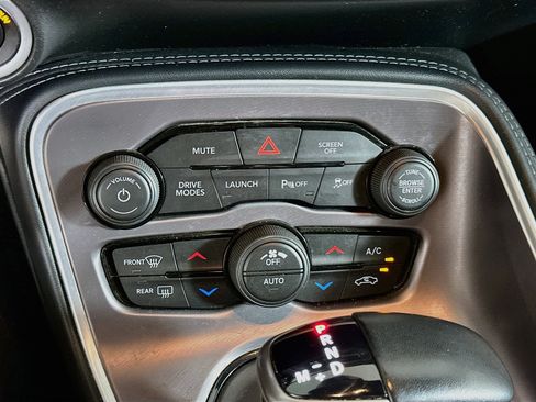 Used 2021 Dodge Challenger R/T Scat Pack RWD image 23