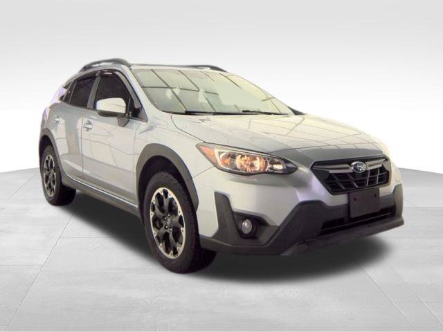 Used 2021 Subaru Crosstrek 2.0i Premium w/ Moonroof Package AWD/4WD image 3