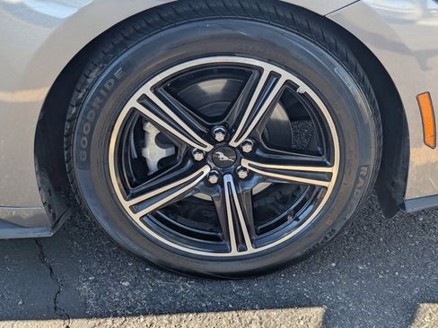 Used 2024 Ford Mustang Premium image 10