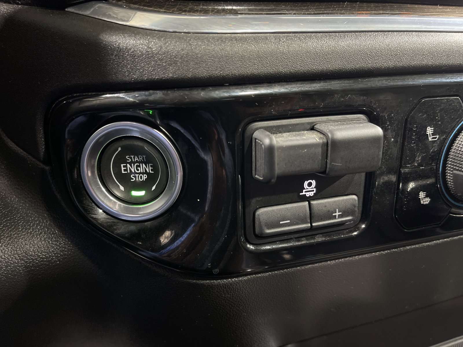Used 2024 Chevrolet Silverado 1500 RST w/ RST All Star Premium Package AWD/4WD image 29