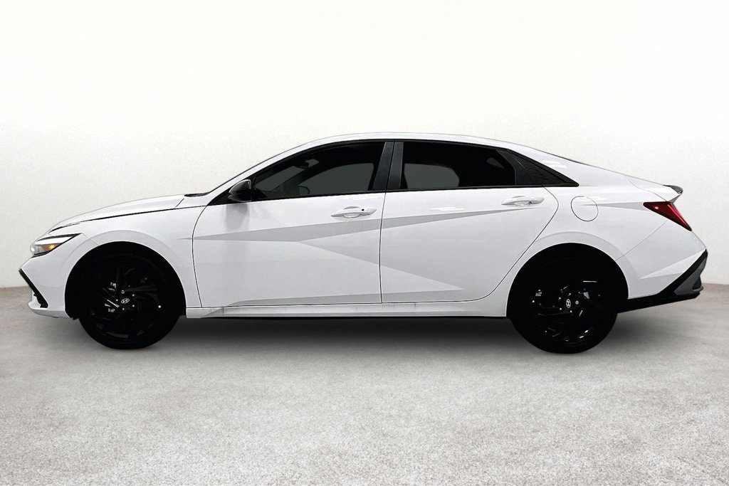New 2026 Hyundai Elantra SEL FWD image 7