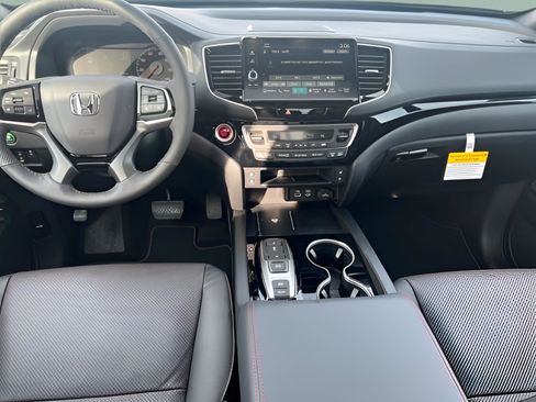 New 2026 Honda Ridgeline Black Edition image 8