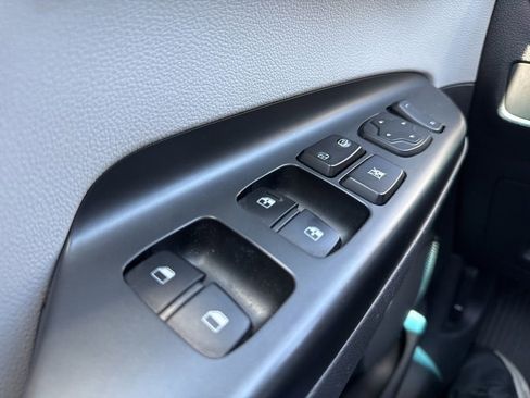 Used 2023 Hyundai Kona SEL FWD image 15