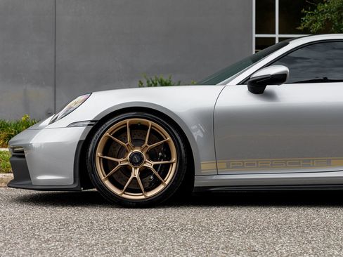 Used 2023 Porsche 911 GT3 RWD image 25