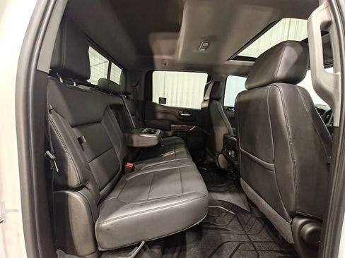 Used 2019 Chevrolet Silverado 1500 LT Trail Boss AWD/4WD image 28