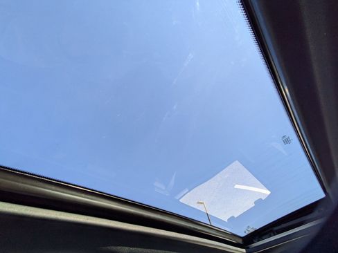 Certified 2023 Nissan Frontier PRO-4X w/ Pro-4X Premium Package image 24