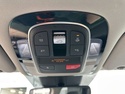 Certified 2023 Hyundai Santa Fe SEL Premium image 20