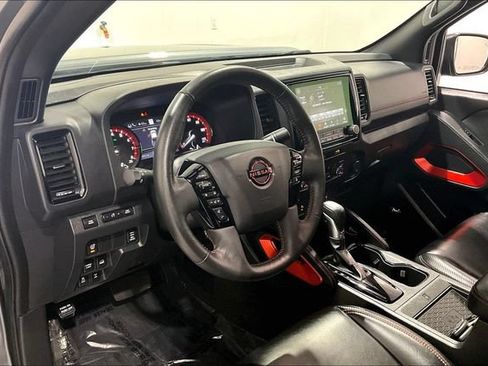 Used 2023 Nissan Frontier PRO-4X AWD/4WD image 23