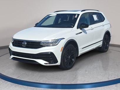 Used 2022 Volkswagen Tiguan SE R-Line