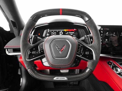 Used 2024 Chevrolet Corvette Z06 w/ Z07 Performance Package RWD image 11