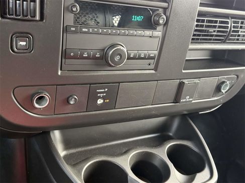 Used 2024 GMC Savana 2500 w/ Driver Convenience Package image 6