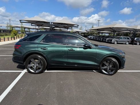 Used 2023 Genesis GV70 3.5T Sport w/ Sport Prestige Package AWD/4WD image 4