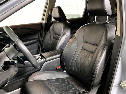 Used 2022 Nissan Rogue Platinum w/ Head-Up Display Package image 25