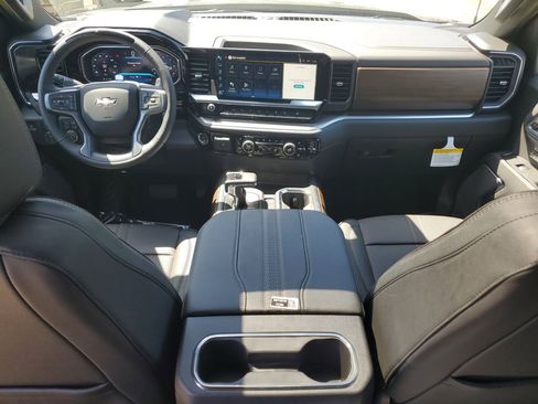 New 2026 Chevrolet Silverado 1500 High Country w/ Midnight Edition AWD/4WD image 11