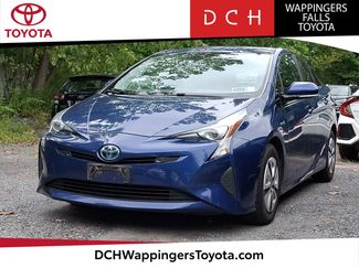 Certified 2018 Toyota Prius Three FWD video 1