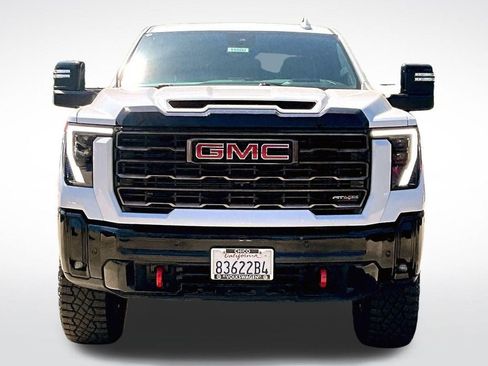 Used 2025 GMC Sierra 2500 AT4X AWD/4WD image 2