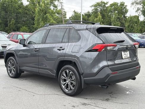 Used 2025 Toyota RAV4 XLE Premium AWD/4WD image 5