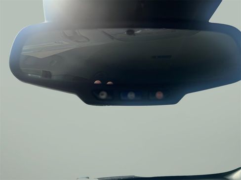 Used 2015 Buick Encore Leather image 28