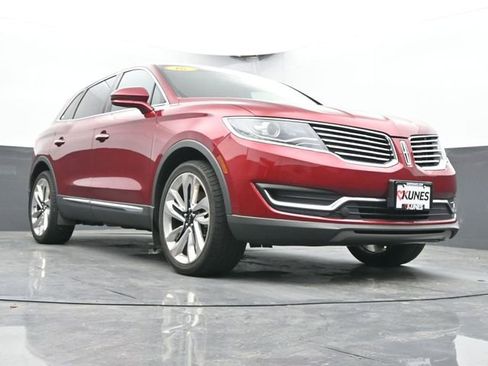 Used 2016 Lincoln MKX Reserve w/ Driver Assistance Package image 21