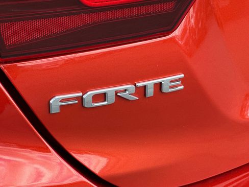 Used 2019 Kia Forte EX w/ Option Group 020 FWD image 27