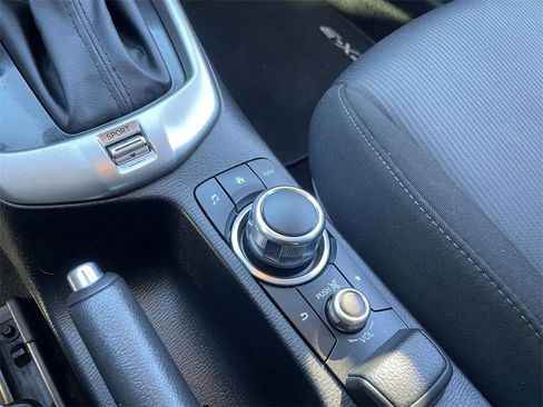 Used 2017 MAZDA CX-3 Sport image 24