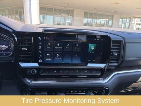 Used 2025 Chevrolet Silverado 1500 RST image 25