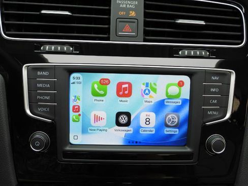 Used 2017 Volkswagen Golf SEL FWD image 56