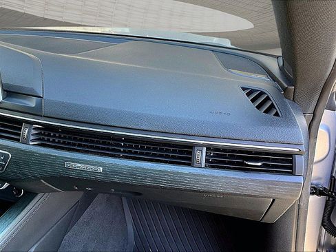 Used 2018 Audi A5 2.0T Prestige w/ Driver Assistance Package image 31