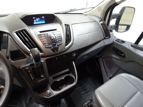 Used 2019 Ford Transit 250 148 Medium Roof RWD image 29