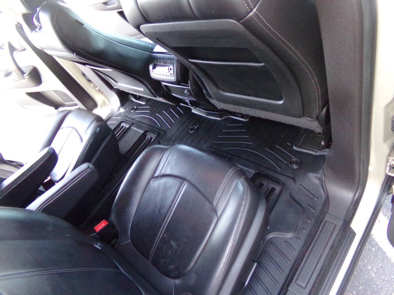 Used 2014 GMC Acadia SLT AWD/4WD image 20