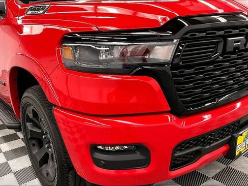 Used 2025 RAM 1500 Big Horn AWD/4WD image 36