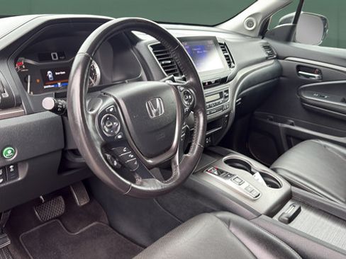 Used 2023 Honda Ridgeline RTL-E image 13
