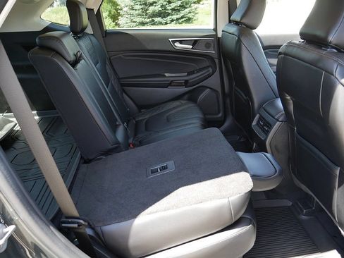 Used 2024 Ford Edge Titanium AWD/4WD image 54