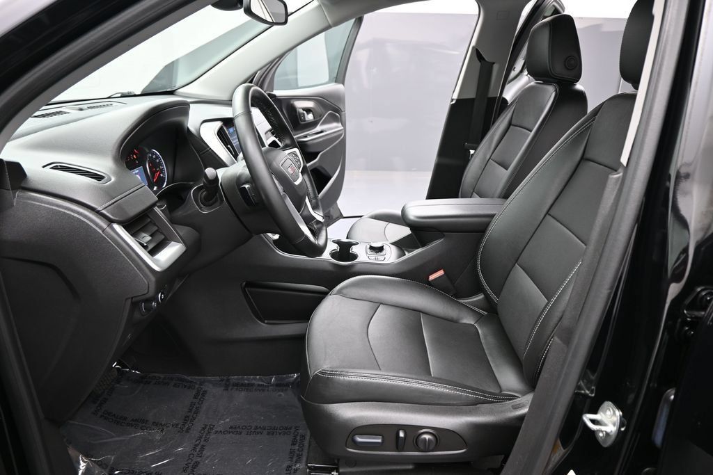 Used 2023 GMC Terrain SLT AWD/4WD image 9