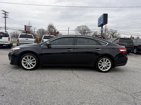 Used 2013 Toyota Avalon XLE Touring image 4
