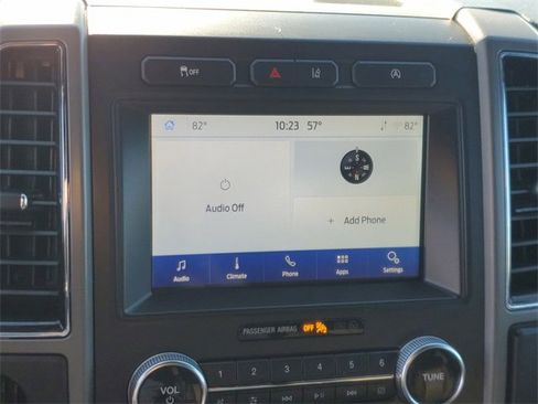 Used 2020 Ford Expedition XLT image 25